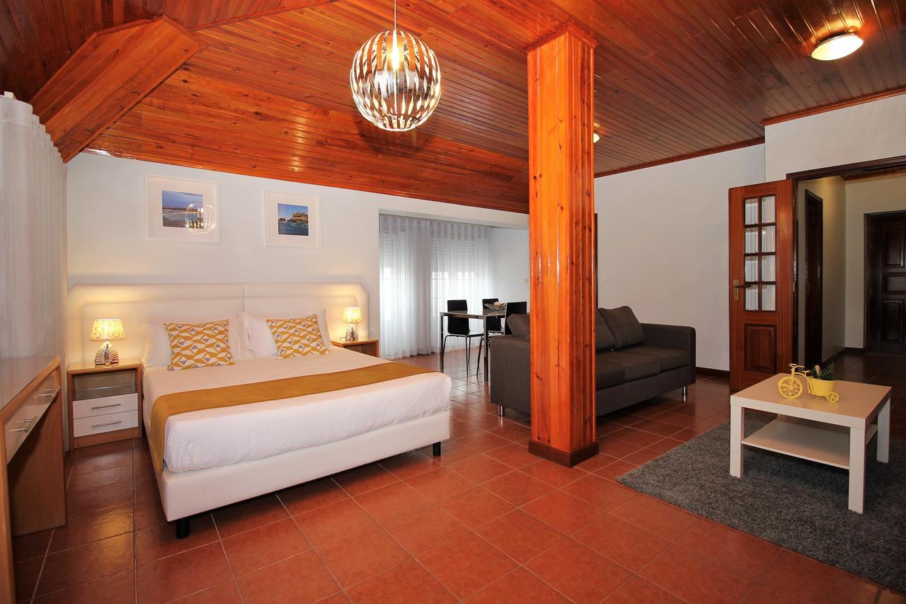 Subvilla Beach Place Назаре Екстериор снимка